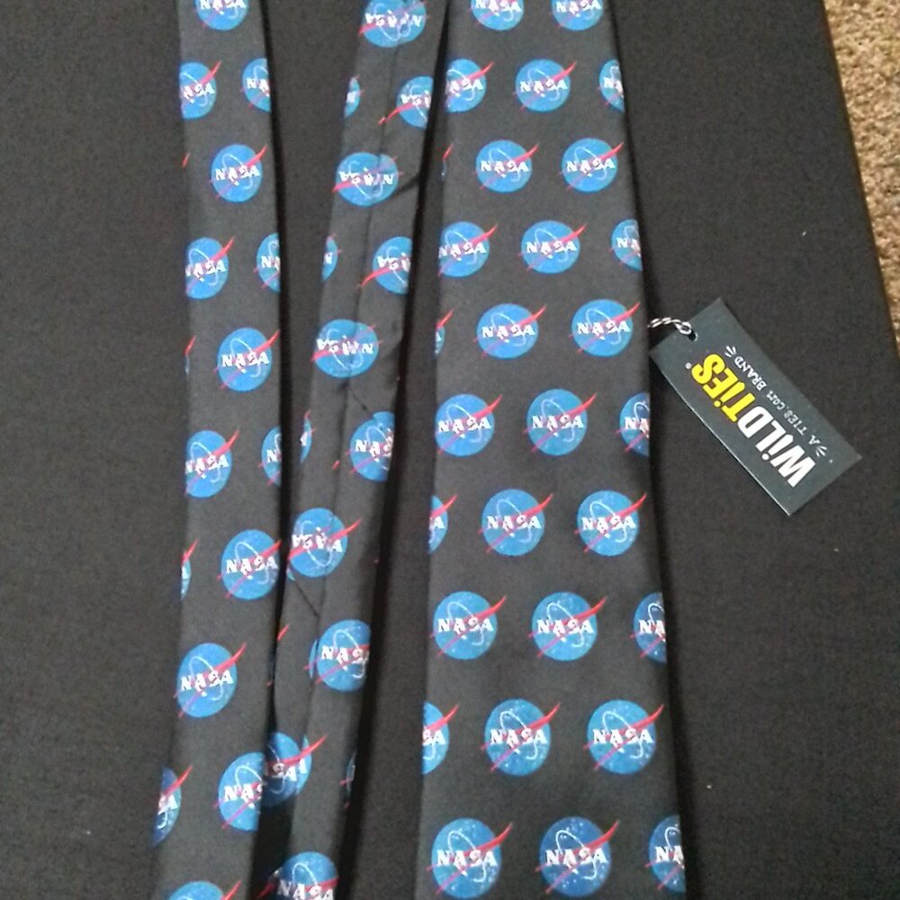 Wild Ties Nasa Tie XL